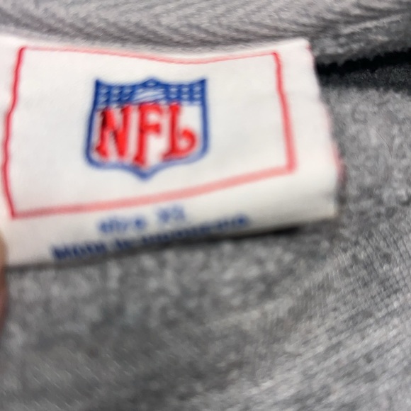 NFL Pittsburgh Steelers Heather gray sweatshirt! Great preloved condition!? - Picture 6 of 8